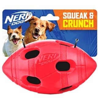 Nerf Dog Brinquedo de borracha para cães com apito interativo e crunch, leve, durável e resistente à água, 15,2 cm de diâmetro para raças médias/grandes, unidade única, vermelho (Brinquedos)