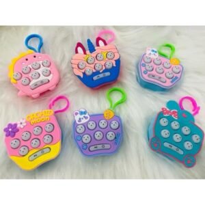 Volta as Aulas Chaveiro Pop It Eletronico Brinquedo Infantil Anti Stress Mini Jogo Educativo Crianca Divertido Personagem Desenho Silicone Console Musicas Luzes Interativo Relaxar Memoria… (Brinquedos)