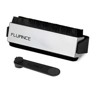 Fluance Kit de limpeza de disco de vinil e caneta stylus com fibra de carbono antiestática 2 em 1 e escova LP de veludo macio e escova Stylus (Equipamentos)