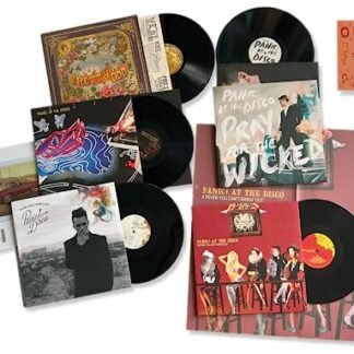 Panic At The Disco 5 Vinyl Album Collection: A Fever You Can't Sweat Out / Pretty. Odd. / Too Weird to Live, Too Rare to Die! / Death of a Bachelor / Pray for the Wicked / + Including Bonus Art Card (Discos de Vinil)