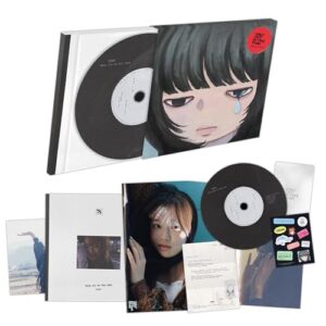 3rd Mini Album [Only cry in the rain] (Gray Ver.) CD Holder + Mini CD + Sticker + Photobook + Folded Poster + Photocard + Letter + Moodcut Photo + Colored Paper + 2 Extra Photocards - CHUU (CDs)