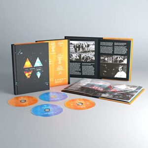 Seasons End (CD / Blu-Ray Deluxe Set) - Marillion (CDs)