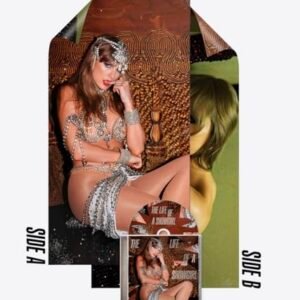 The Life Of A Showgirl "It's Beautiful" Exclusive Cover + Collectible 8-Page Mini Booklet W/ Never-Before-Seen Photos & Lyrics + 1 Double-Sided Folded Poster - Taylor Swift (Pop-Artist) (CDs)