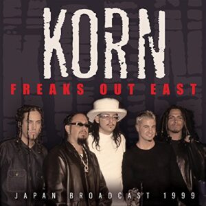 Freaks Out East - Korn (CDs)