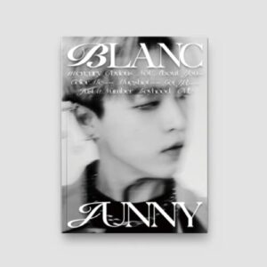Blanc - incl. 72pg Booklet + 2 Photo Cards [Import] (Large Item, Booklet, Photos / Photo Cards, Asia - Import) (CDs)