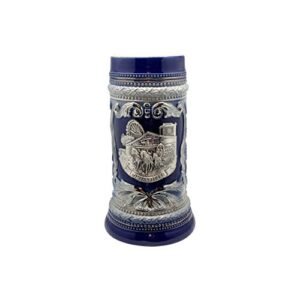 Caneca de cerveja Oktoberfest com medalhão de metal do festival gravado da Wagon alemã e cavalos de draft, Casual, Cobalt Blue, 0.6 Liter (Cervejas)