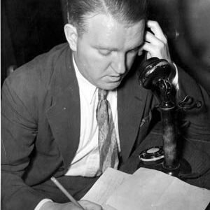 POLICE REPORTER - Old Time Radio - 1mp3 CD – 26 Shows (Old Time Radio, Police Series) - ONESMEDIA (CDs)