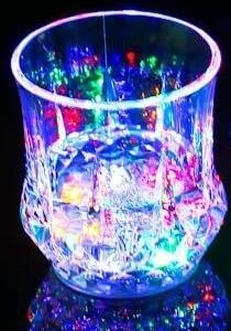 Copo longo de LED sensor de água e Botão (15cm X 6cm) 250ml Caneca Bebida Balada Bar Luz Brilho(Copo Uísque 200ml (COM sensor)) (Cervejas)