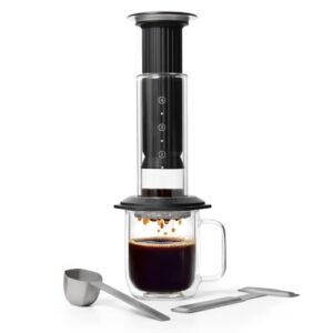 AeroPress Cafeteira premium de café, vidro, aço inoxidável e alumínio, prensa francesa tudo-em-um, cerveja manual estilo despeje e expresso, 2 minutos para menos amargor, mais sabor (preto) (Cervejas)