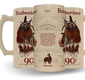 Budweiser 2023 90th Anniversary Edição Limitada Clydesdale Holiday Collectors Stein #44 - Caneca de Cerveja Cerâmica Presente de Natal (Cervejas)