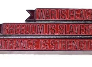 War Is Peace Freedom Slavery Ignorance Strength Mind Control 1984 George Orwell Book Novel, ficção científica, ficção científica, ficção científica, futuro, distópico, dezenove e oitenta e quatro (CDs)