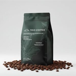 Café Especial TRIO COFFEE em Grãos 250g | 100% Arábica | Torra Média | Origem Própria | Equilíbrio e Sustentabilidade (Café)
