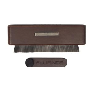 Fluance Kit de limpeza 2 em 1 para disco de vinil e caneta com escova de fibra de carbono antiestática e escova Stylus para toca-discos com cerdas macias - Kit de limpeza de vinil preciso para (Equipamentos)