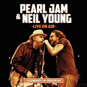 Live On Air - PEARL JAM FEAT. NEIL YOUNG (CDs)