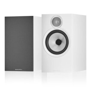 Par Caixas Acústicas Bowers & Wilkins 606 S3 (Branco) 120w (Equipamentos)