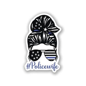 #POLICEWIFE-MESSY BUN-POLICE OFFICER-Thin Blue Line Back The Blue Boy, GIRL, WOMAN, DAD-AMERICAN FLAG-SUNGLASSES-VINIL Decalques adesivos - carro, caminhão, van, SUV, janela, parede, copo, laptop - (Discos de Vinil)