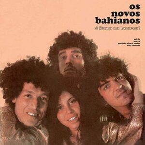 Novos Baianos, Lp Ferro na Boneca- Série Clássicos em Vinil [Disco de Vinil] - Novos Baianos (Discos de Vinil)
